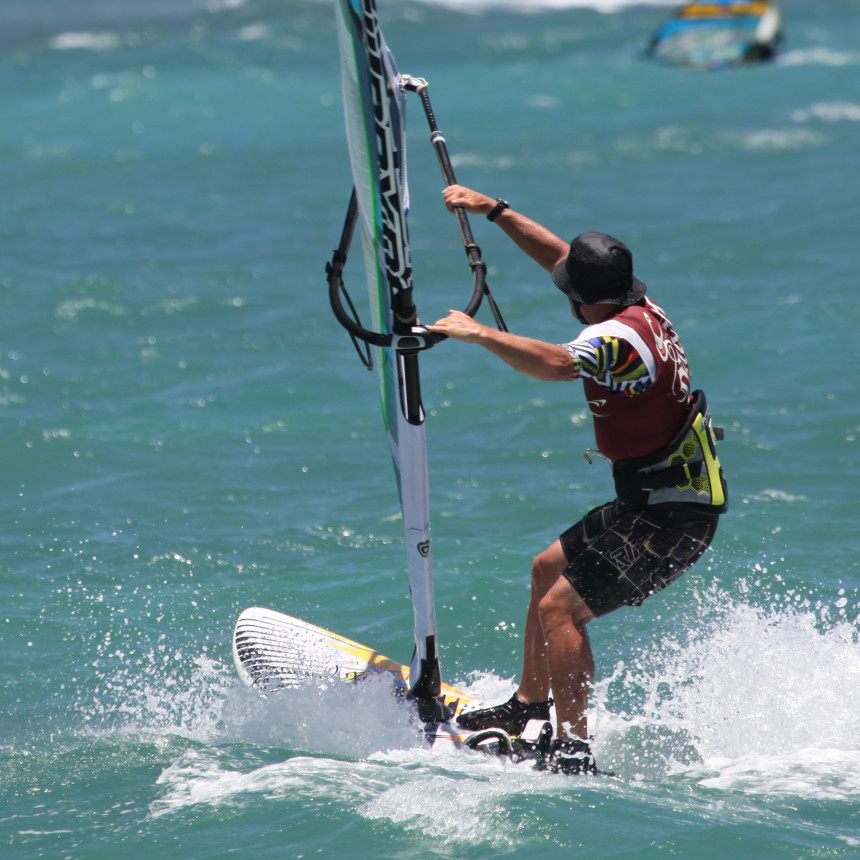 maui-windsurfing-flippingsails21